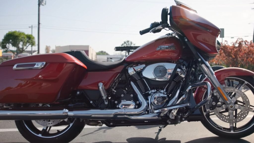 2024 Road Glide vs Street Glide