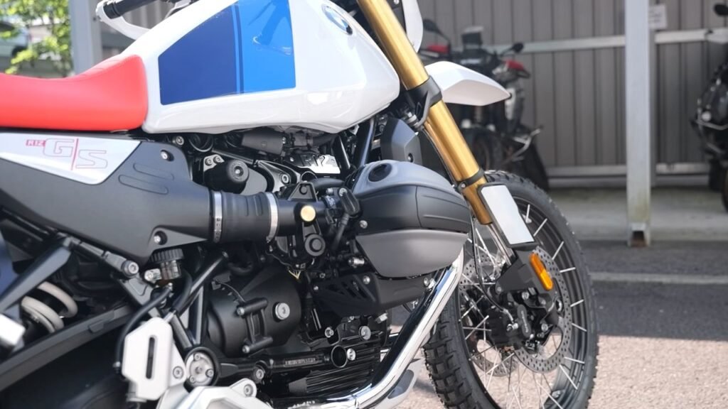 2025 BMW R12 G/S Design and Styling